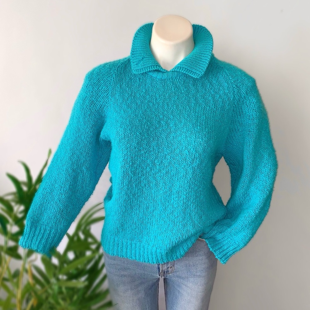 v i n t a g e :: Vibrant Aqua Preppy Collared Knit Sweater